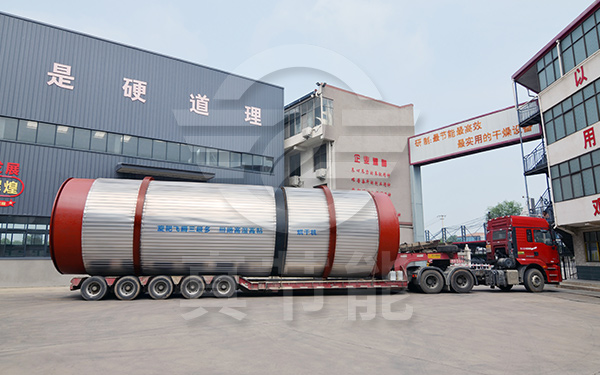 真節(jié)能藥渣烘干機(jī)運(yùn)輸現(xiàn)場