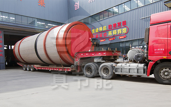 藥渣烘干機(jī)運(yùn)行現(xiàn)場 藥渣烘干機(jī)運(yùn)行現(xiàn)場